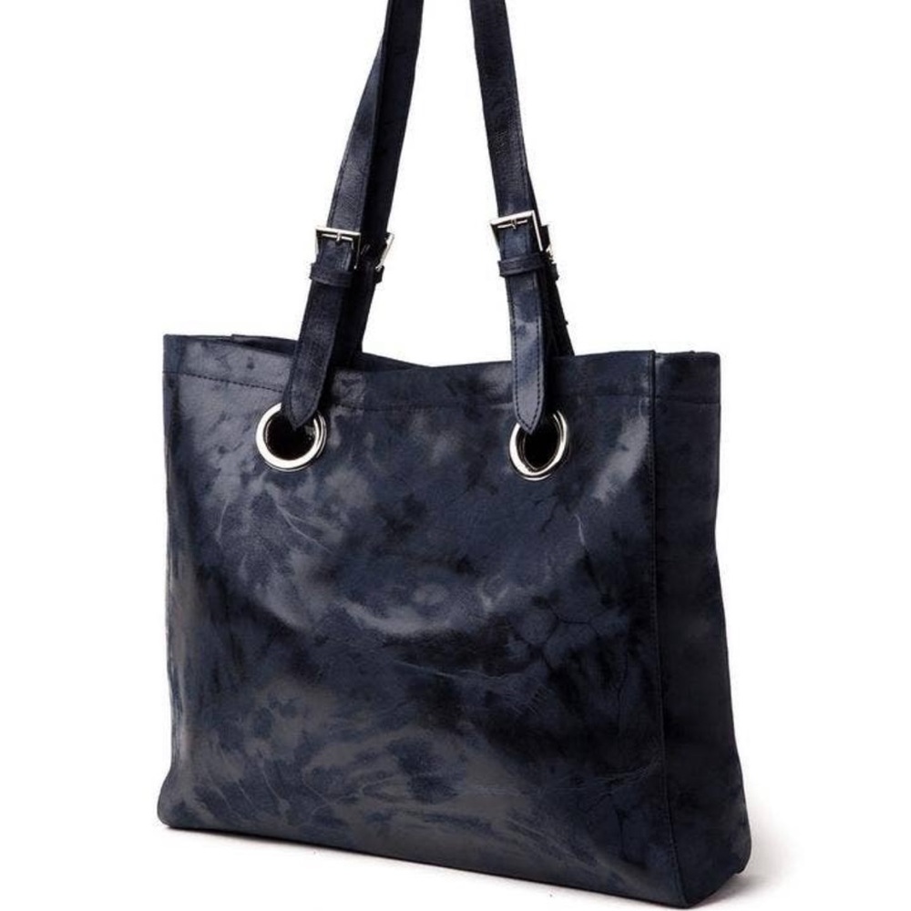 Erin Leather Tote - Navy Is The New Black